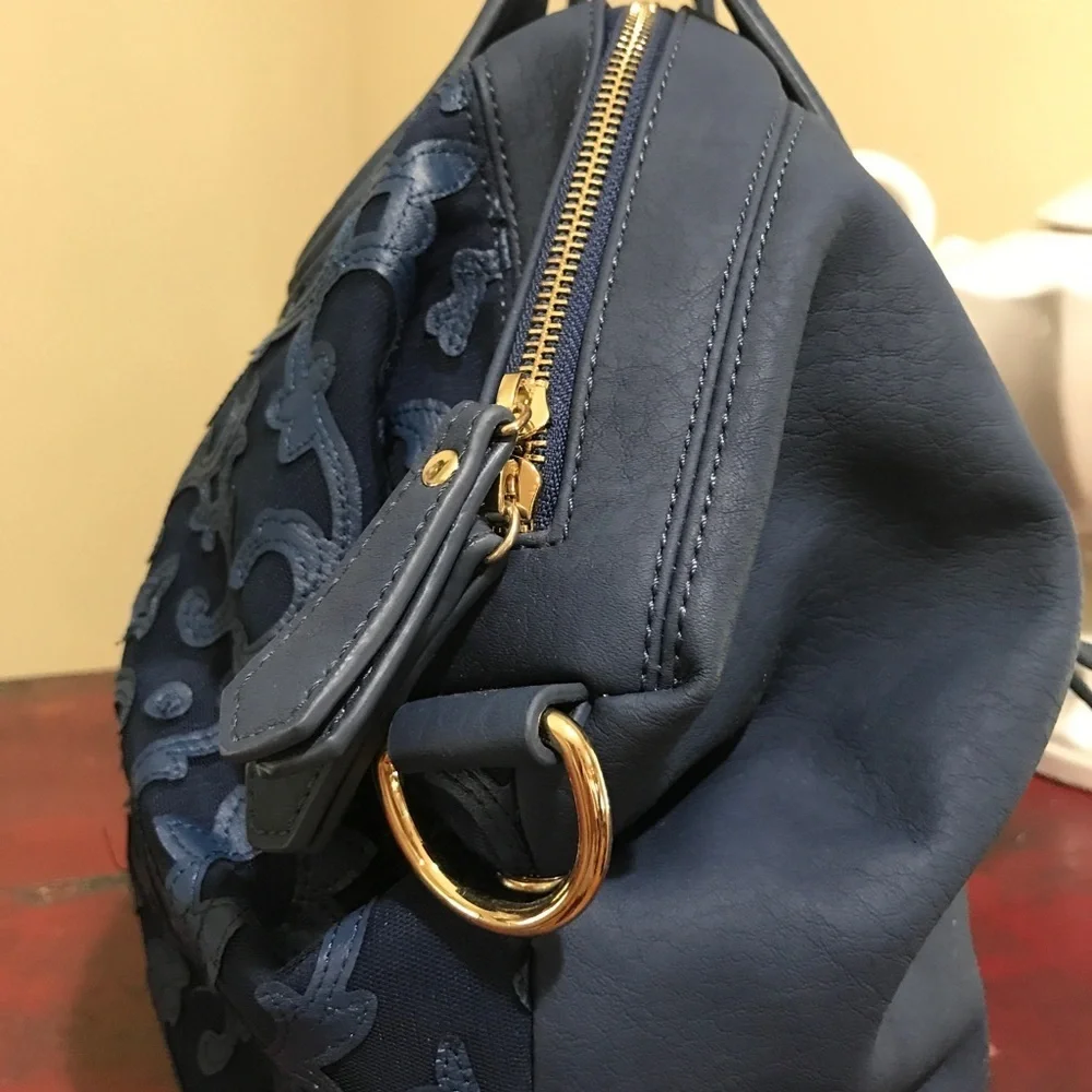 🌸Large Blue Handbag